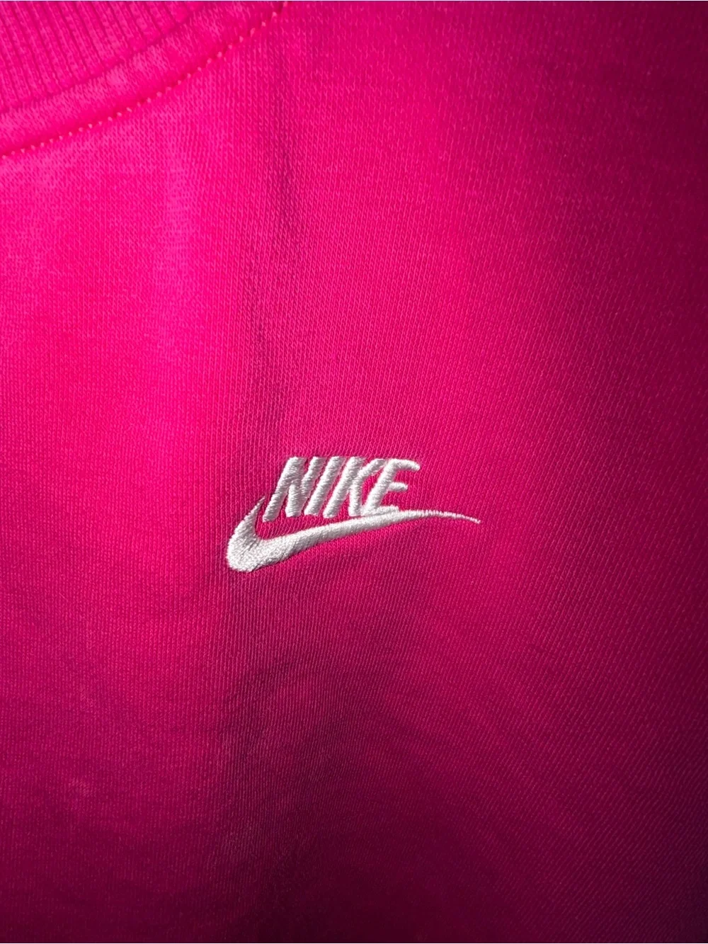 Nike Women's Crewneck Sweatshirt - Hot Pink
